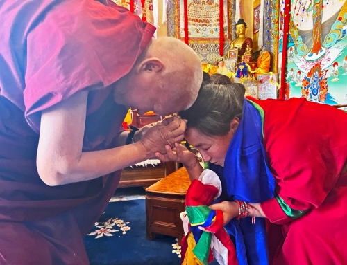 Preghiere continue per la salute di Lama Zopa Rinpoce